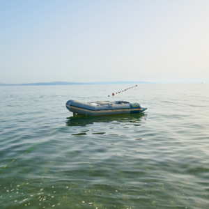 Boot mit Motor – K-MAXXI-XXL